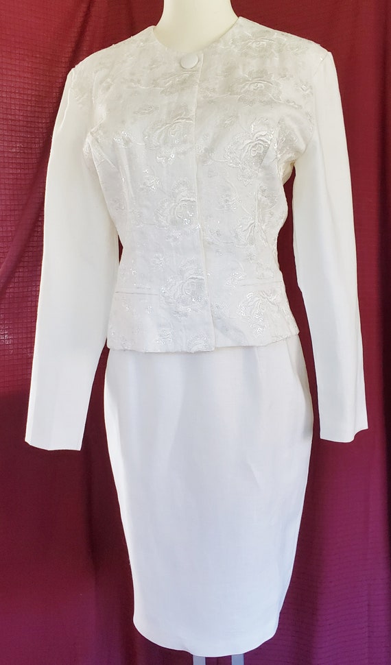 JESSICA McCLINTOCK White, Formal Suit 1970's