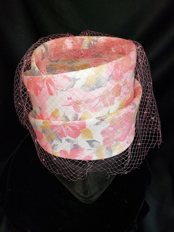 Mid-Century Tiered, Veiled Pill Box HAT 1960's