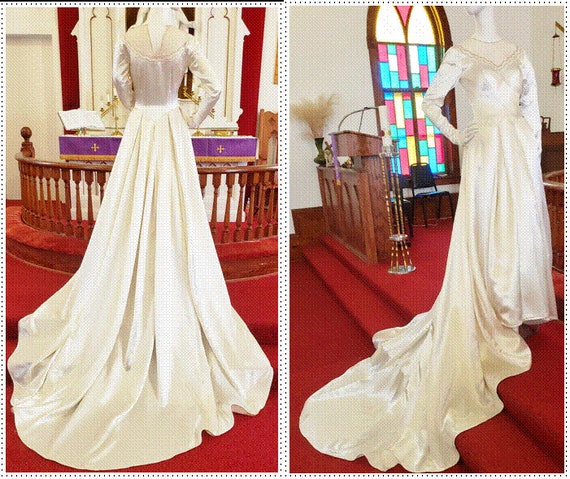 1940's Candlelight Satin Wedding Gown