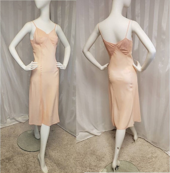 Barbizon Peach/Pink Blush 1940's Full Slip