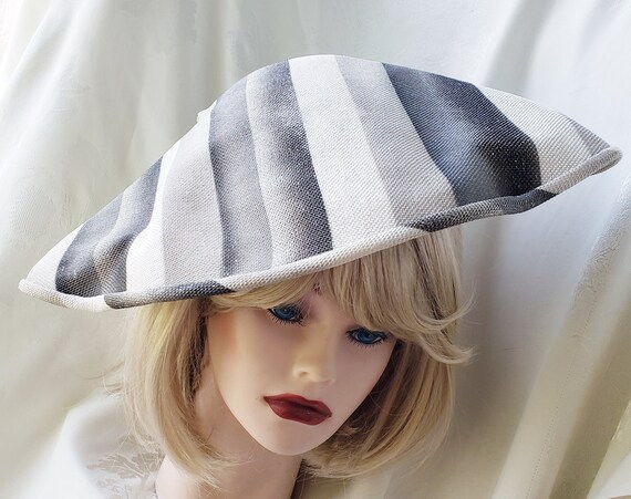 Avant Garde 1950's - 60's Sophisticated Hat