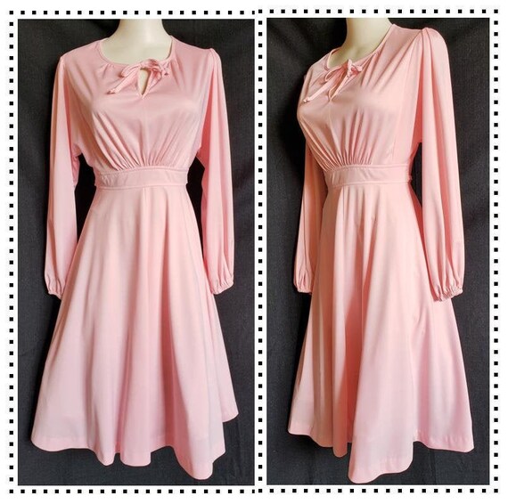 Pretty PINK Peasant Dress - 1970's