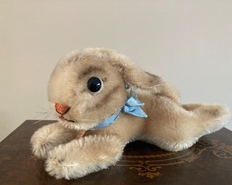 Steiff original laying rabbit 231200