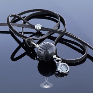 Tibetan Heart Sutra Pendant Necklace Round Carved Prayer Wheel Silver Buddha Charm Buddhist Yogi Meditation Gift for Her Him Adjustable