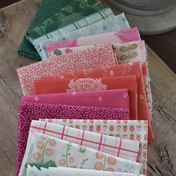 NEW DAWN 16 Fat Quarter Curated bundle Citrus and Mint - 100% Cotton quilting fabric bundle