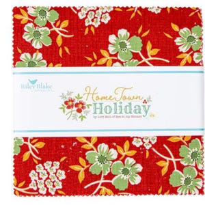 HOME TOWN HOLIDAY 5&quot; Charm Pack Stacker Lori Holt - Riley Blake Designs - new 100% cotton quilting fabric