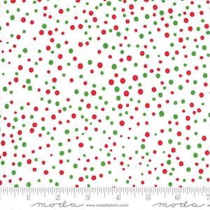 MERRY AND BRIGHT Merry Snowballs Winter White Multi - Me and My Sister - Christmas - 100% cotton quilting fabric - Moda Fabrics