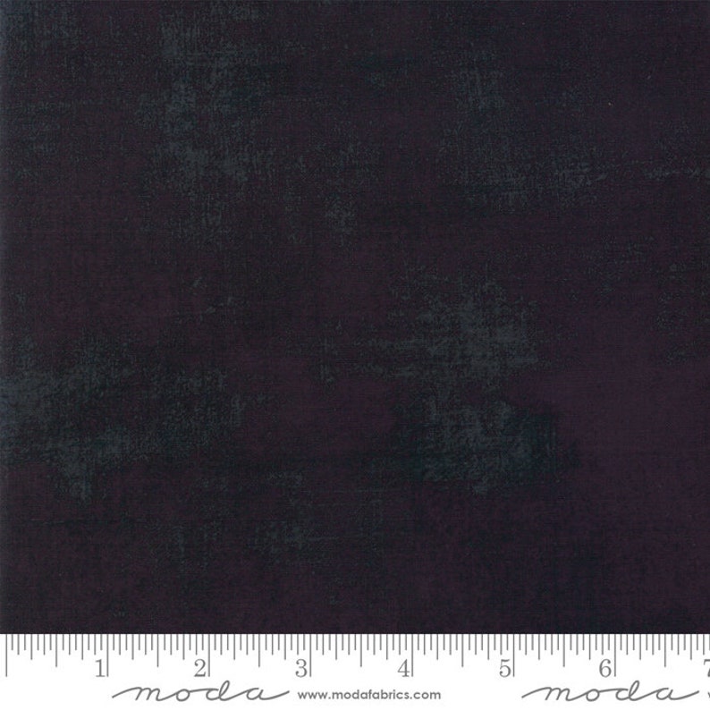 Little Black Dress Basic Grey Black Grunge 100/% cotton fabric for Moda