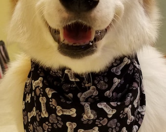 Dog Bones Pet Bandanas, Traditional Tie-on Bandana, Black and Gray Dog Bandana, Dog Bones Dog Scarf, Dog Bones and Paw Bandana