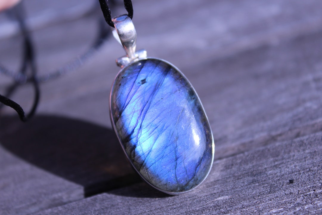 Labradorite 92 Carati - Ciondolo Cabochon Pietra Naturale - Madagascar - Foto 2