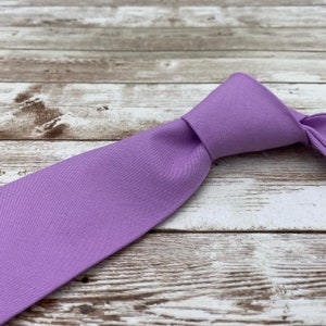 Lavender Necktie, Lilac Necktie, Purple Neckties, Purple Floral Ties, wedding ties, easter ties, boys ties, grooms ties, groomsmen ties