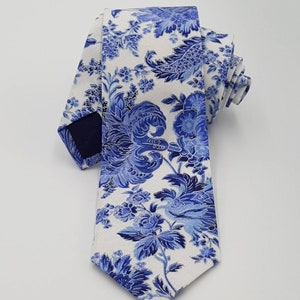 Corbata azul y blanca, corbata floral, corbata delgada, corbata para hombre, corbata de porcelana china, corbata de boda, novio, padrinos, corbata de primavera, corbata de Pascua
