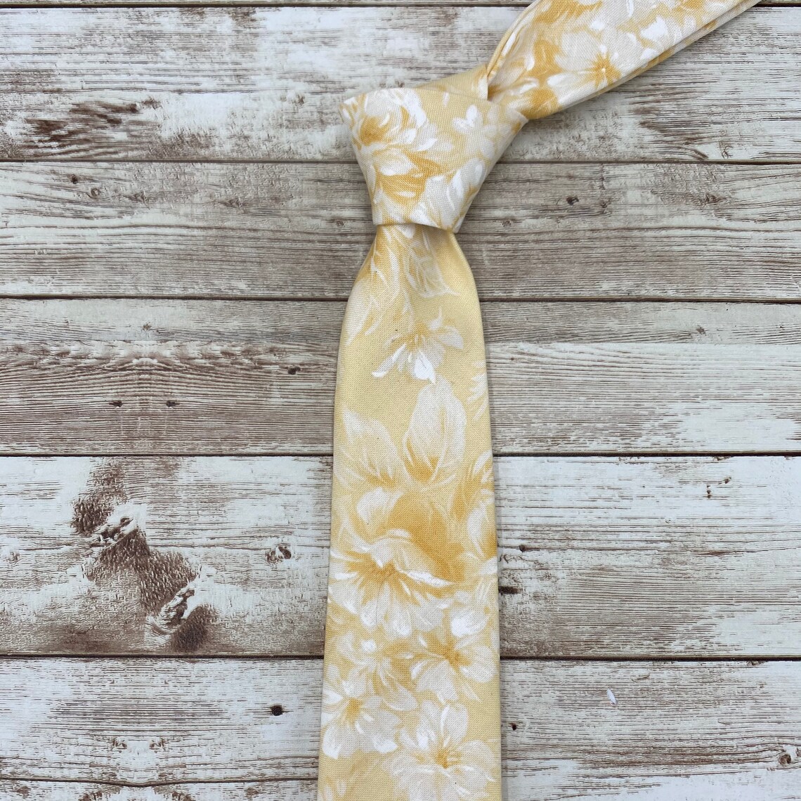 floral tie yellow