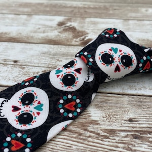Candy skull tie/skull tie/black tie/Halloween tie/Halloween face mask