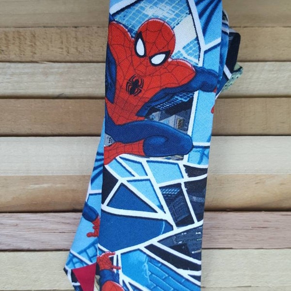 Novelty tie/Spiderman Tie, Superhero Tie, Skinny Tie, Red and Blue Tie, Mens Ties, Nerd Ties, Avengers Ties, Marvel Tie, Spider-Man, Nerd