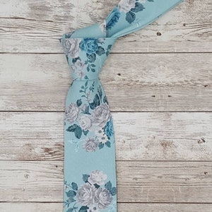 Blue Tie, Floral Tie, Blue Floral Tie, Skinny Tie, Wedding Tie, Groom Tie, Spring Tie, Gray Floral Tie, Groomsmen Tie, Mens Tie, Wedding