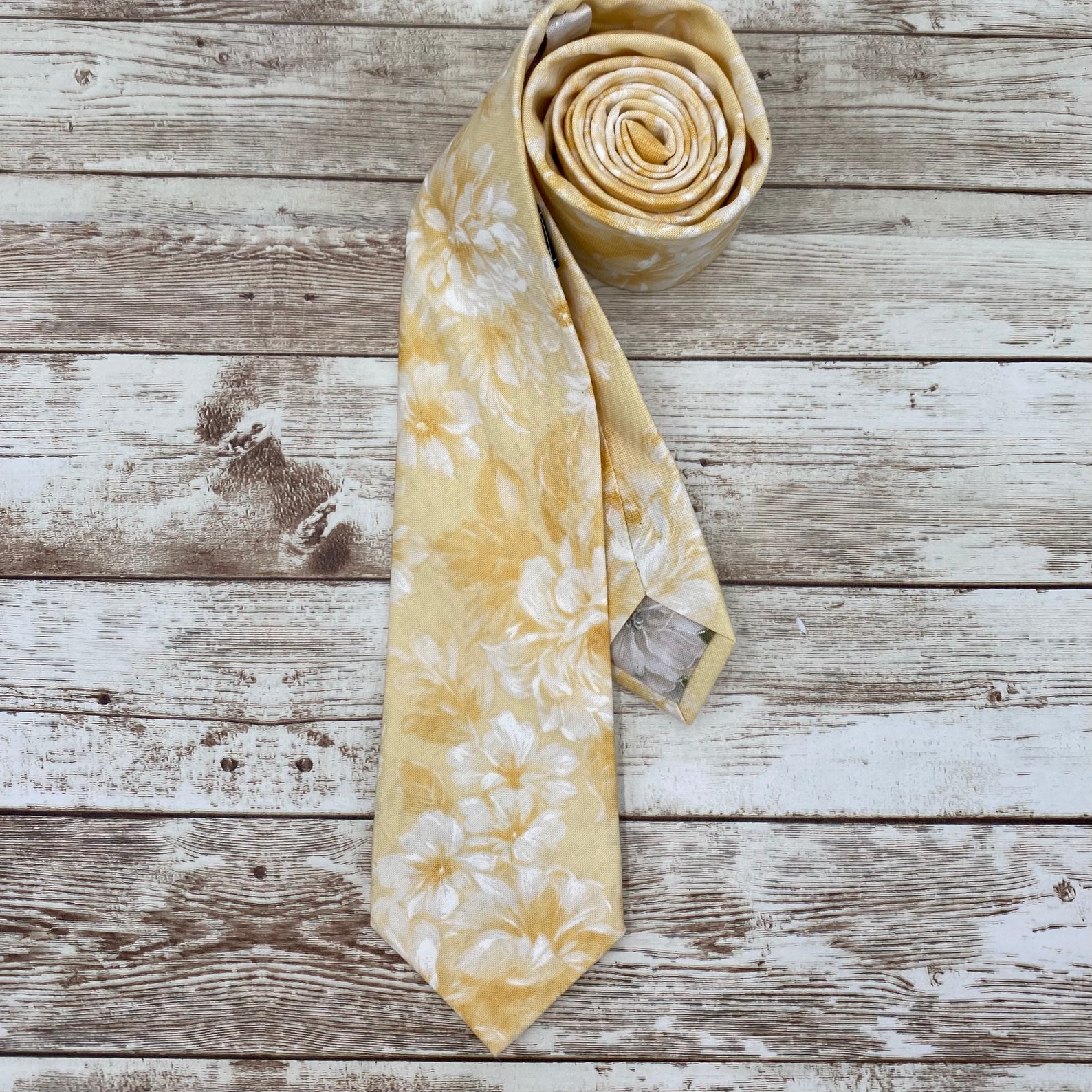 floral tie yellow