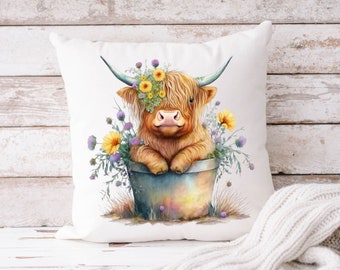 Floral Highland Cow Pillow Case, Wild Flower Highland Cow Pillow Cover, Spring Farmhouse Pillow, Farmhouse Decor, Country Living Decor