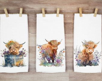 Watercolor Floral Highland Cow Towel: Farmhouse Kitchen Decor