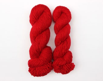 Lipstick Red 100% Wool Recycled Yarn - 366 yards (3-ply, worsted / aran weight)