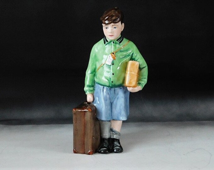 Vintage Royal Doulton Limited Edition Figurine the Boy Evacuee HN 3202