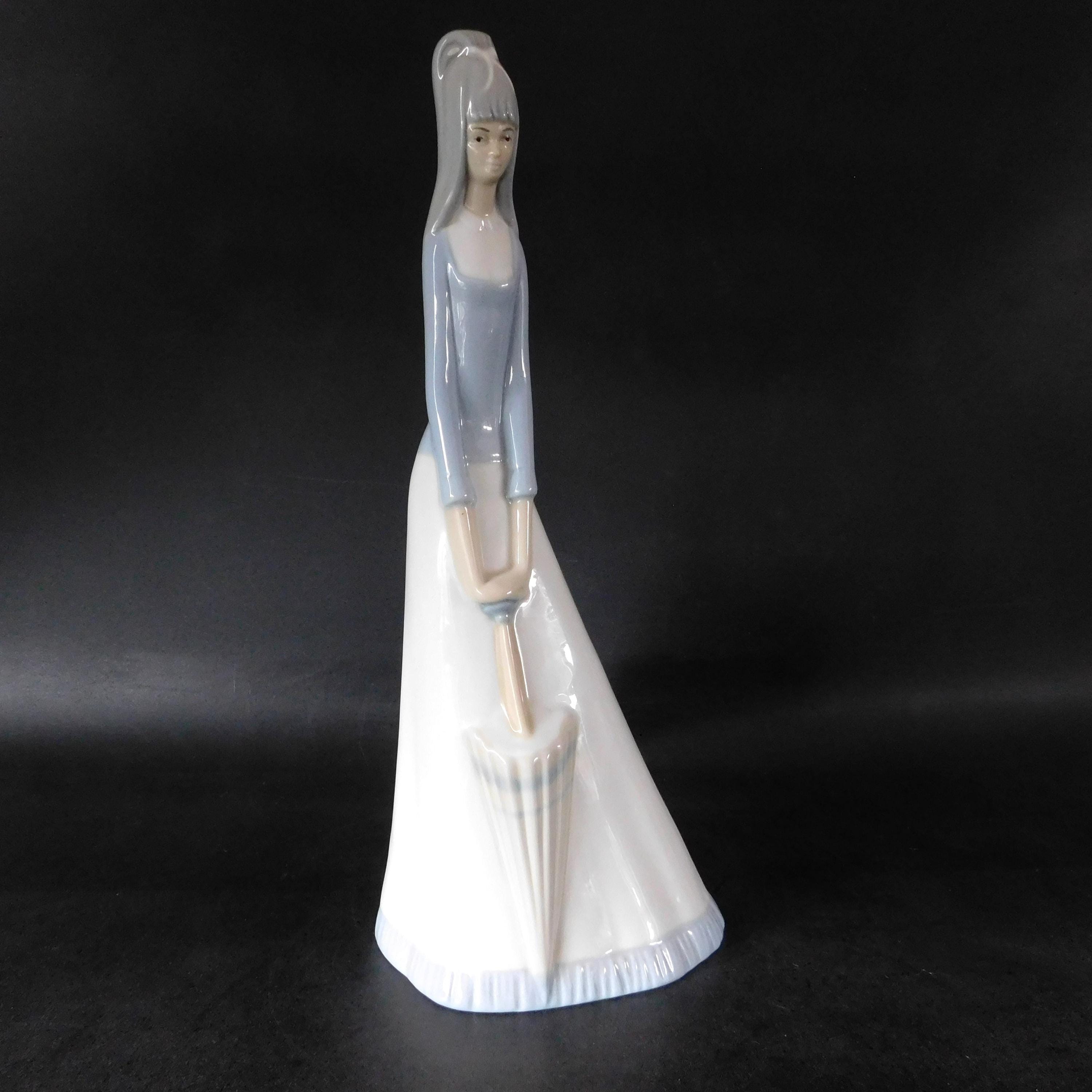 Miquel Requena - Etsy