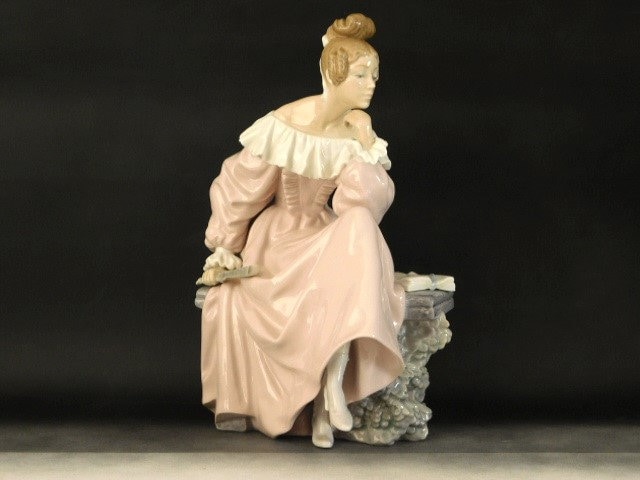 Large Vintage Lladro Figurine in the Garden 4978 ~ Free UK Large Vintage Lladro Figurine in the Garden 4978 ~ Free UK