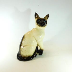 Vintage Beswick Siamese Cat No 1882 ~ 9&quot; Tall ~ Free UK Postage