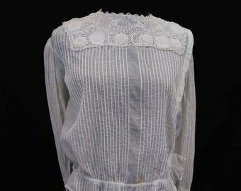 1910s blouse with Irish Crochet yoke