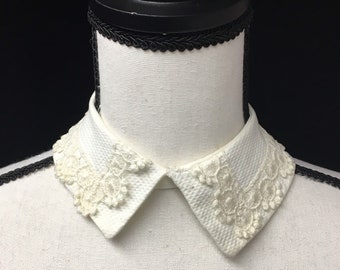 1950s White Pique Removable Fold over Shirt Collar with Venise Lace trim, snap closure, 13" neck x 2.25" points