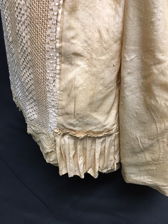 1880s XS Tan Silk Pongee and Open weave floor len… - image 3