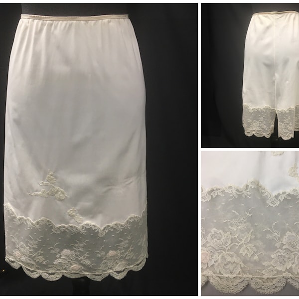 1960s S Beige stretch Nylon knit vintage half slip with 6" double galloon inset lace at hem, lace appliques, 28" waist, 6" back slit