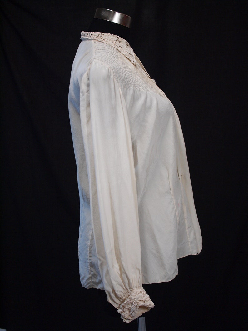 1940s silk blouse with richelieu work