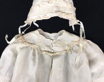 1930s 0-3mo Baby, Cream Silk and Lace handmade Embroidered Vintage Infant Jacket Set, Matching Bonnet