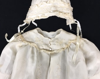 1930s 0-3mo Baby, Cream Silk and Lace handmade Embroidered Vintage Infant Jacket Set, Matching Bonnet