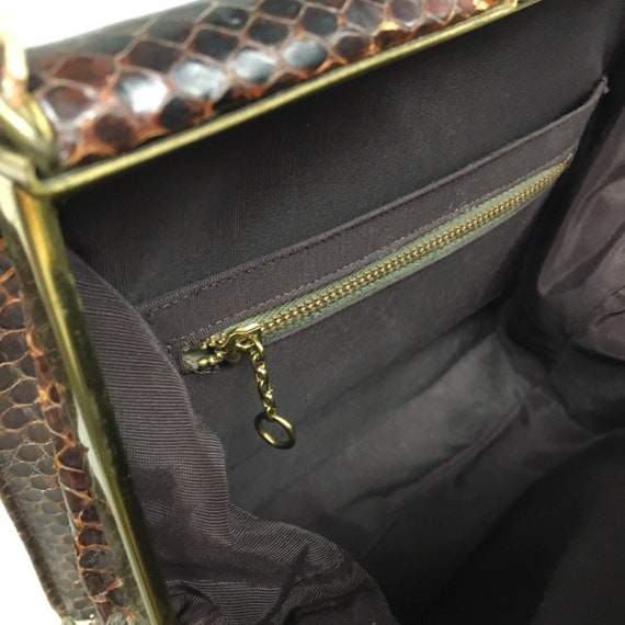 Jean Colonna 1990s brown embossed vinyl snakeskin pattern metal clasp handbag