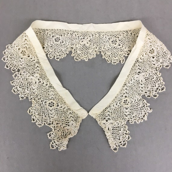 1900 年代のエクリュ コットン アイリッシュ クロシェ レース カラー 
