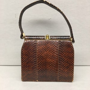 1940er Jahre Vintage Braune Schlangenleder-Oberhenkel-Tasche mit festem Rahmen, Reißverschlusstasche innen