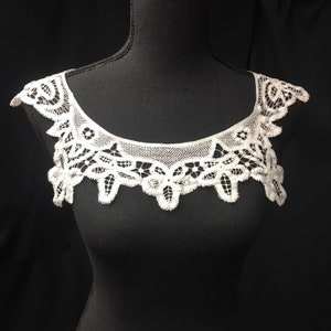 1900s White Antique Battenburg Collar, Handmade Bobbin Lace, Historical Costume, 30" inner neckline