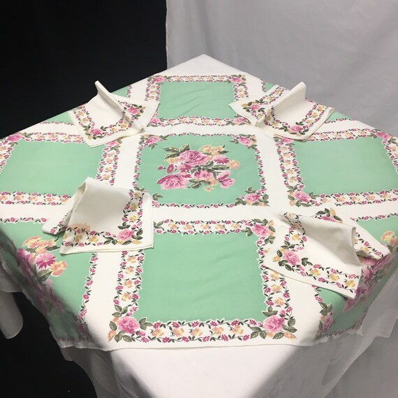 1960s Vintage Rose Printed Luncheon Tablecloth Set, Cotton blend, babylock edges, 4 matching napkins, Pink Yellow Green White fabric