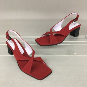 90s 7 1/2 Burgundy Wrap Over Slingback Square Toe Chunky Heels, Martinez Valero, US 7.5, EU 37.5, 5.5