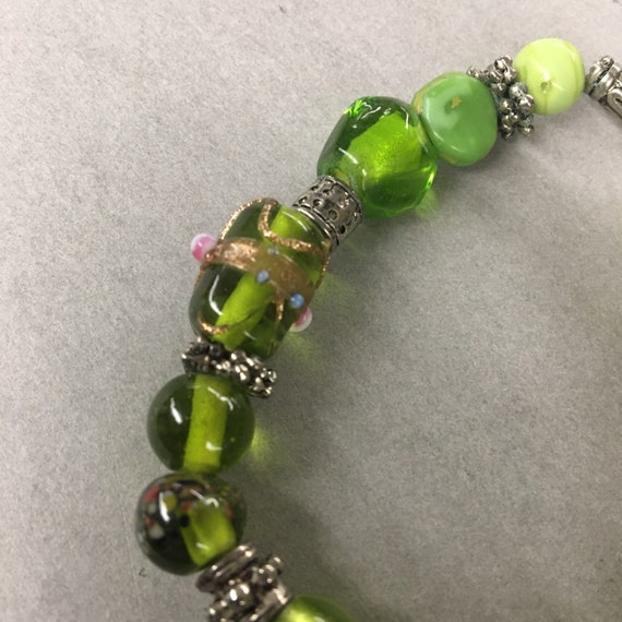 1990s Green Chunky Glass Beads on adjustable stre… - image 3