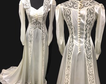 1940s XS Ivory Satin Sweetheart Wedding 