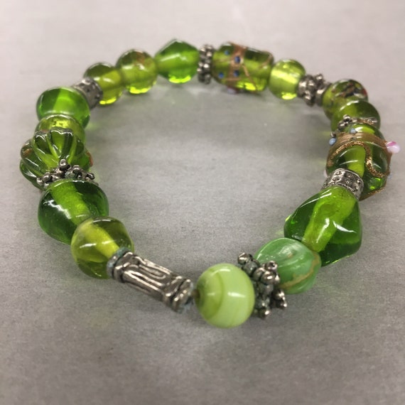 1990s Green Chunky Glass Beads on adjustable stre… - image 2
