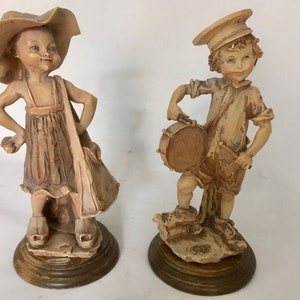 Giuseppe Armani - Character figurines - boy and girl