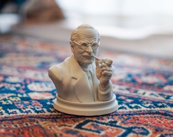 Carl Jung 3D Print Statue - Unique Collectible Figurine, Home Decor, Psychology Gift, Inspirational Desk Art, Perfect for Jung Fans