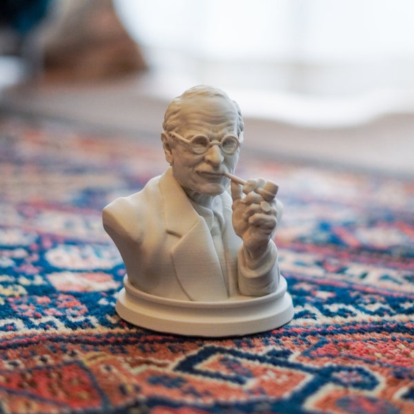 Carl Jung 3D Print Bust: Unique Psychology Gift, Desk Decor