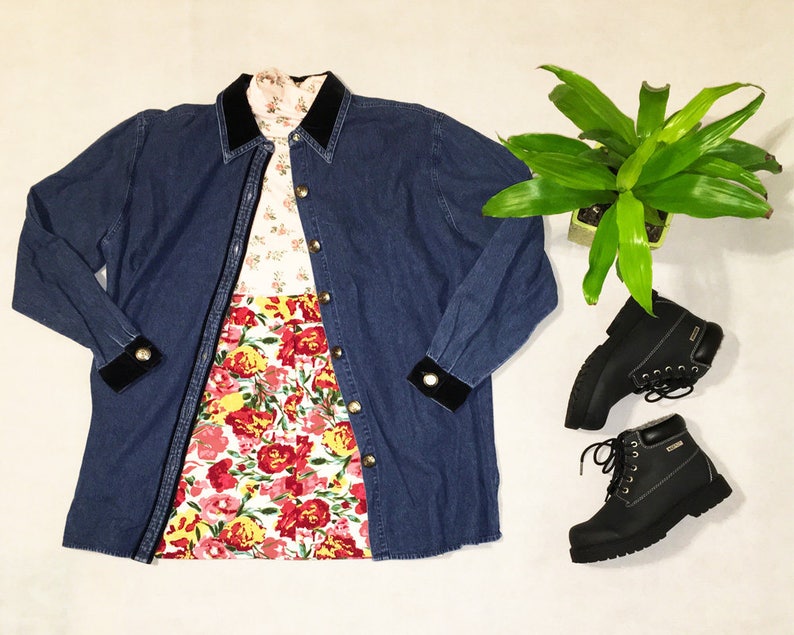 Vintage Jean Shirt Oversized Jean Jacket Western Shirt Womens Size Medium Velvet Collar Westbound Brand New Button-Up