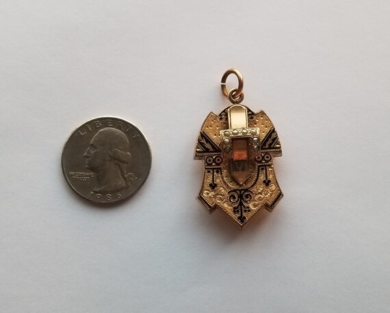 Antique Victorian Gold Enamel Pearl Locket - image 10