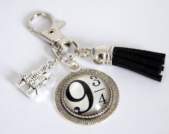 Key ring, bag charm, wizard, Platform 9 3/4